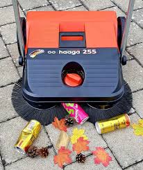 HAAGA® / Starmix 255 21" Belt-Free Indoor and Outdoor Sweeper
