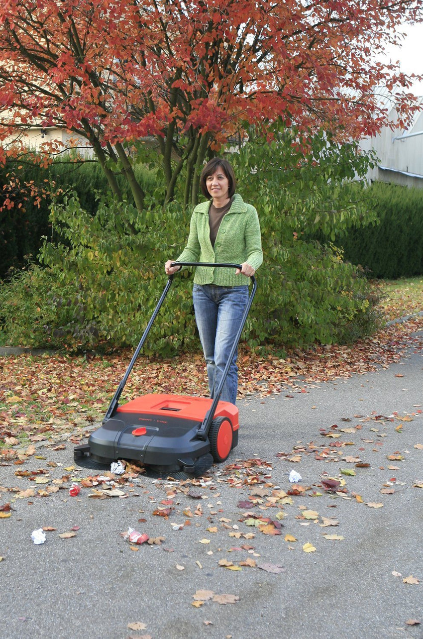 HAAGA® 475 Sweeper Outdoor / Indoor 30" Push Sweeper